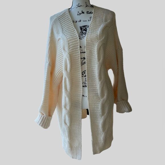 Wonderly Cable Knit Cardigan Sweater - Picture 2 of 10